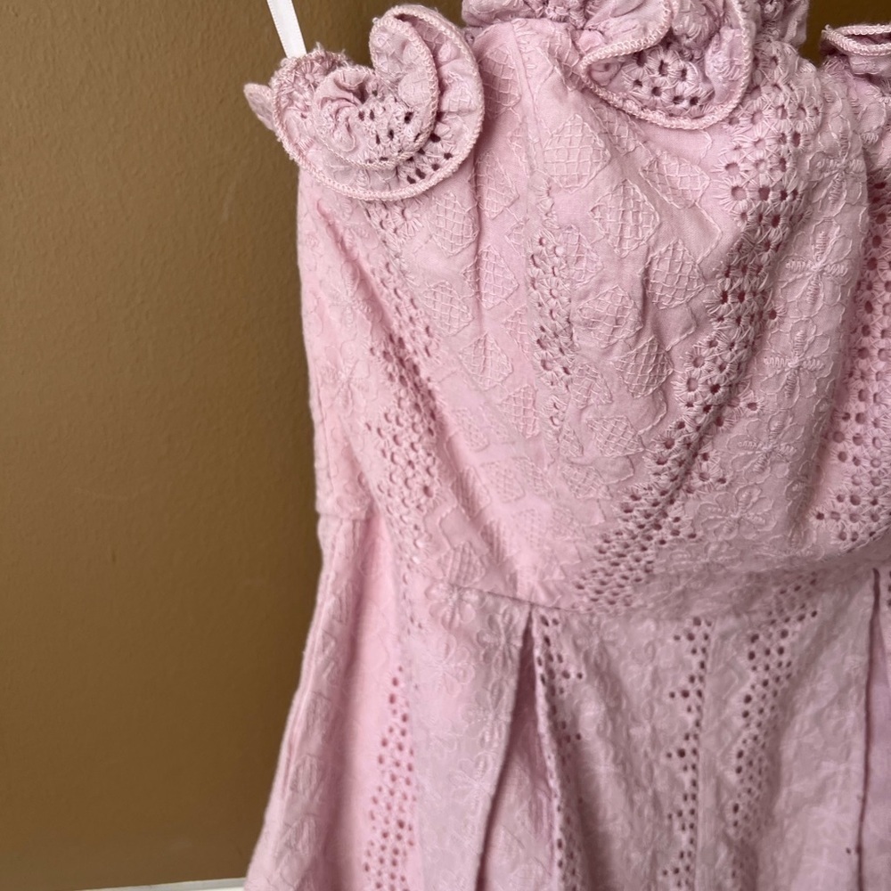 Daphne Debbie Women’s Pink Strapless Romper Frill Trim Size Small Blush Eyelet - Picture 7 of 10